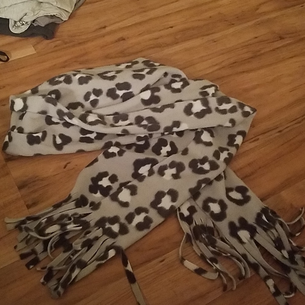 Scarf